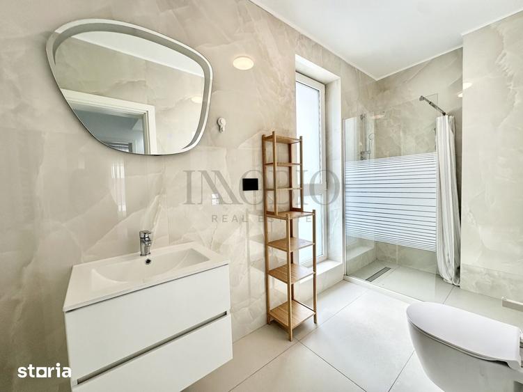 Casă cu 5 camere cu Teren 370 Mp în Central