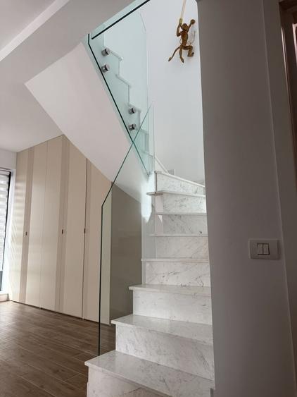 Apartament cu 2 camere decomandat în Drumul Taberei