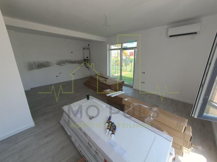 Apartament cu 2 camere decomandat în Moșnița Nouă
