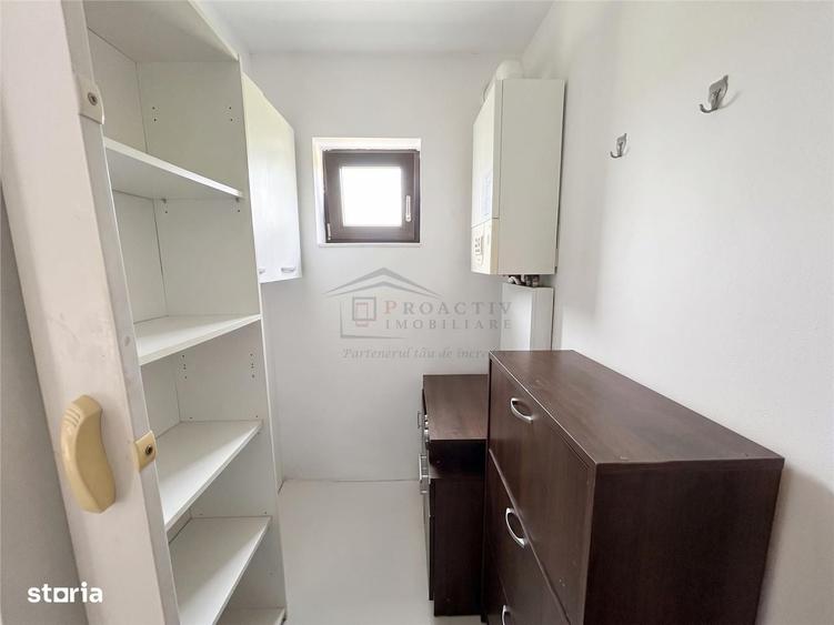 Casă cu 4 camere în Central