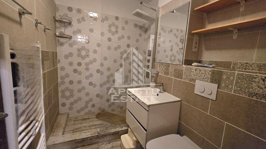 Apartament cu 3 camere decomandat, mobilat în Torontalului