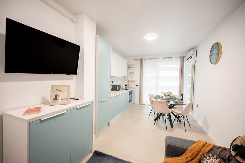 Apartament cu 2 camere decomandat în Mamaia-Sat