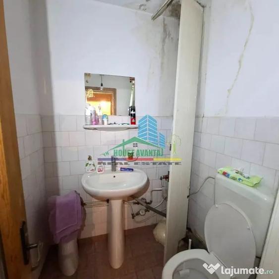 Apartament cu 3 camere decomandat în Ultracentral
