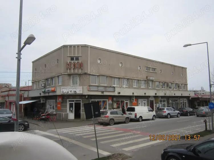 Spațiu comercial, de 44 mp, în Piața Centrală