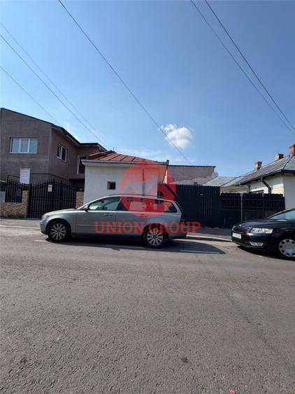 Casă cu 3 camere cu Teren 107 Mp în Delfinariu