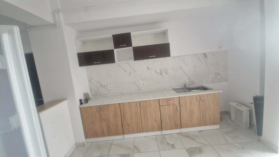 Apartament cu 2 camere semidecomandat în Paltin