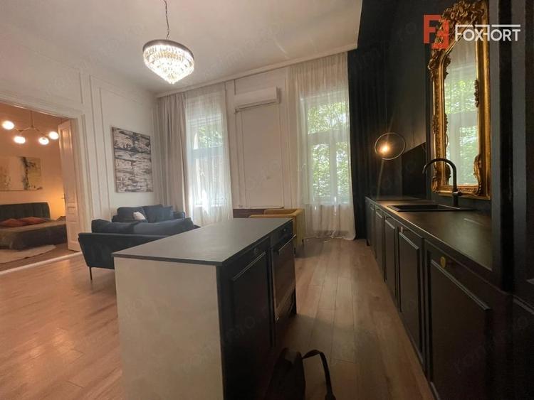Apartament cu 2 camere nedecomandat în Central