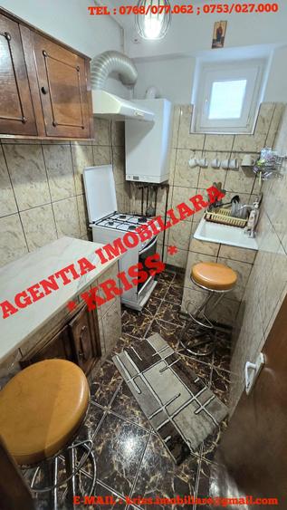 Apartament cu 2 camere decomandat în Eremia