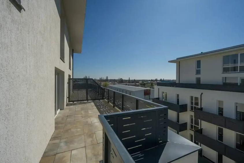 Apartament cu 3 camere decomandat în Nord