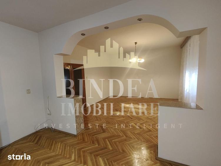 Casă cu 4 camere cu Teren 300 Mp în Central