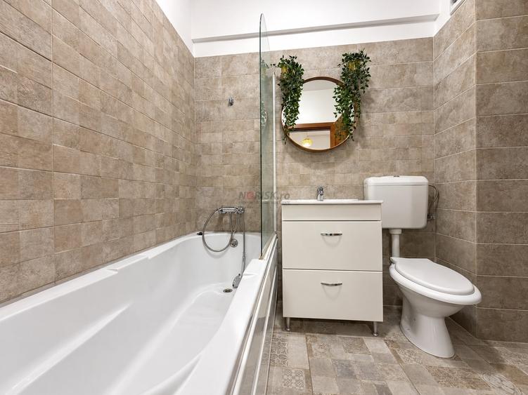 Apartament cu 3 camere decomandat, mobilat în Ozana