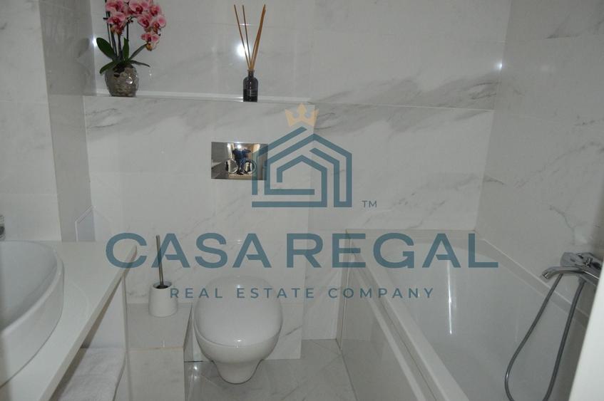 Apartament cu 3 camere semidecomandat, mobilat în Central