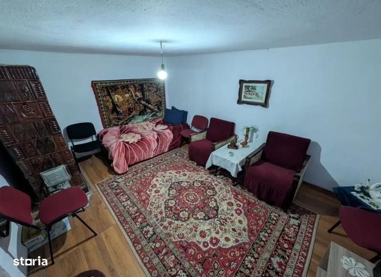Casă cu 3 camere cu Teren 720 Mp în Sărata