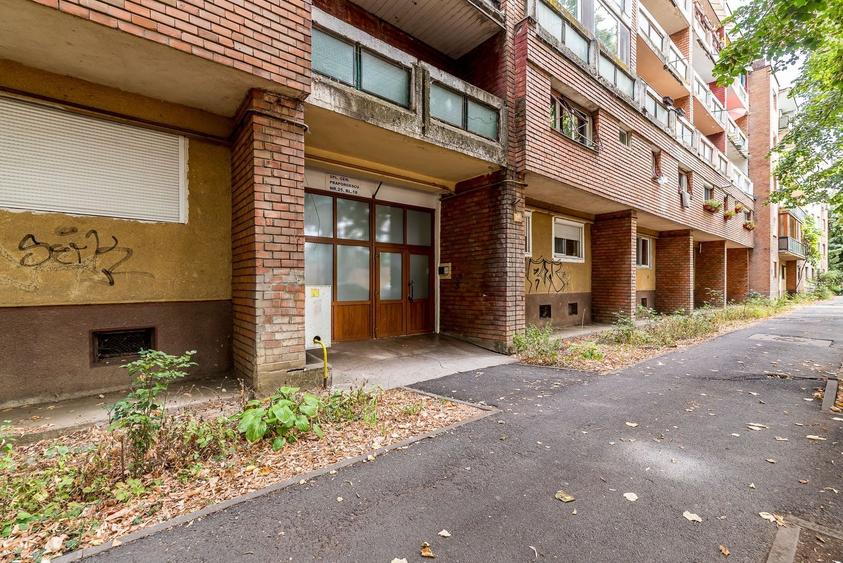 Apartament cu 3 camere decomandat în Malul Mureșului