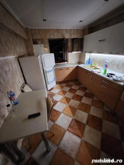 Garsonieră decomandată în Take Ionescu