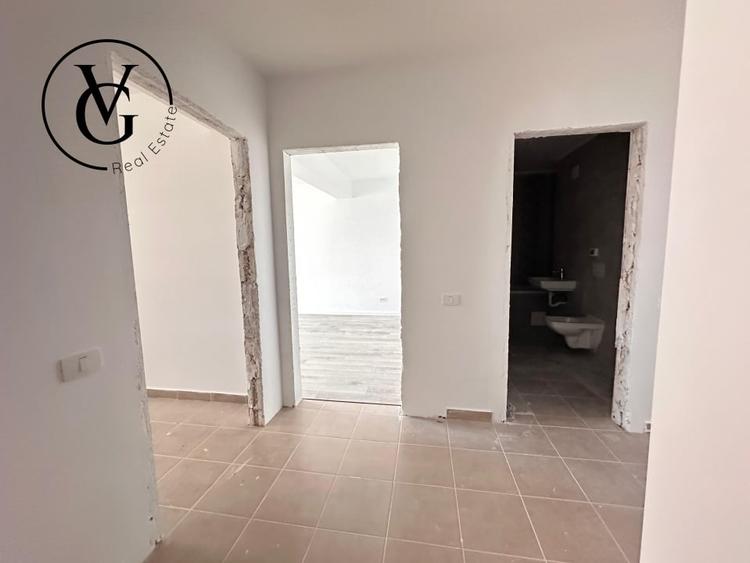 Apartament cu 2 camere decomandat în Tomis Plus