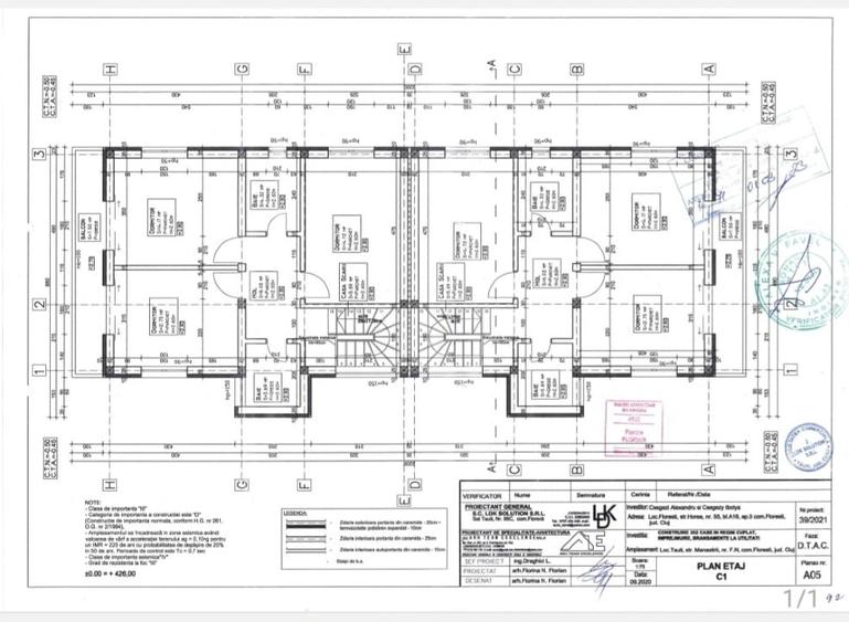 Duplex cu 3 camere cu Garaj în Tăuți