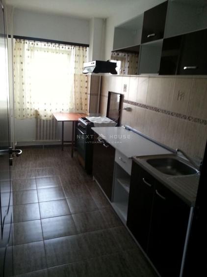 Garsonieră decomandată în Rahova