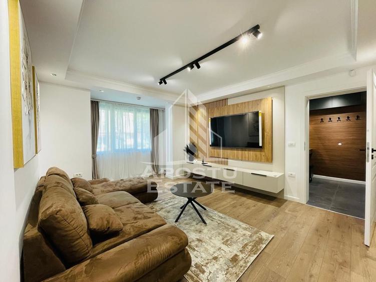 Apartament cu 2 camere semidecomandat în Podgoria