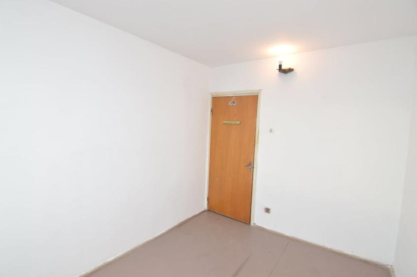 Apartament cu 3 camere decomandat în Theodor Pallady