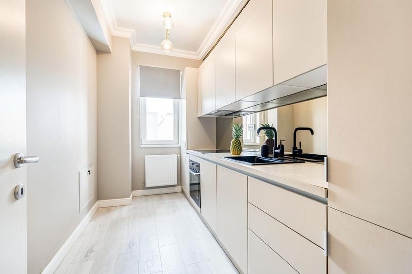 Apartament cu 2 camere decomandat, mobilat în Aviației