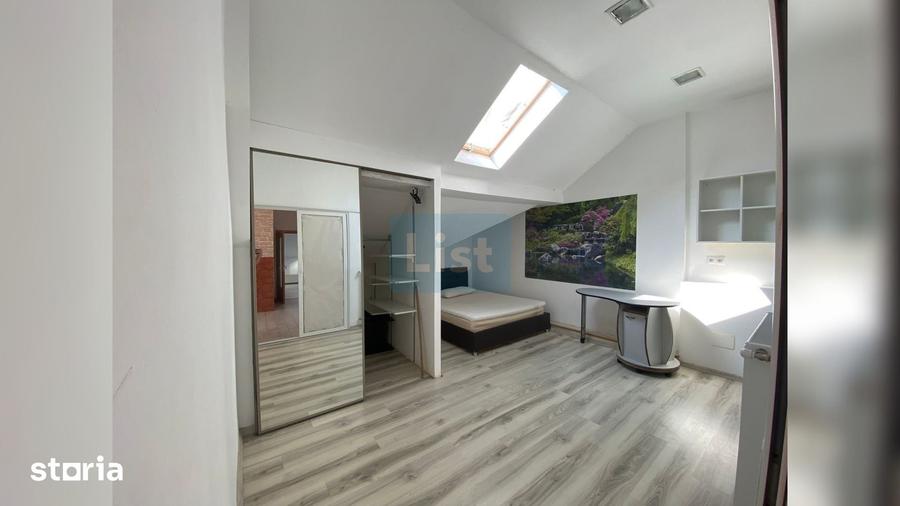 Apartament cu 4 camere în Central