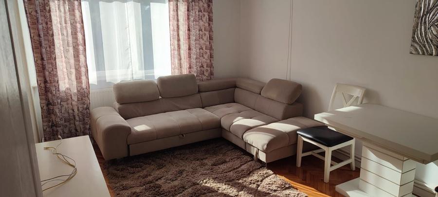 Apartament cu 2 camere decomandat în Horea