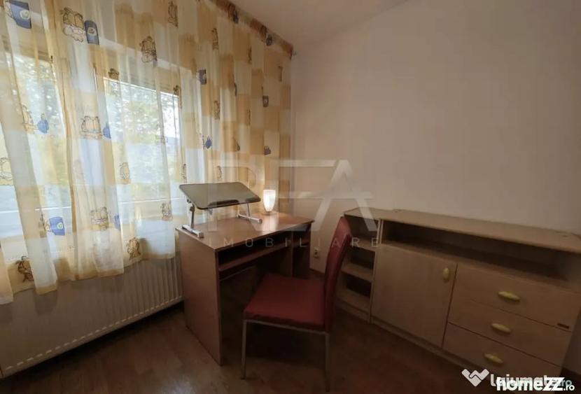 Apartament cu 3 camere decomandat în Uverturii