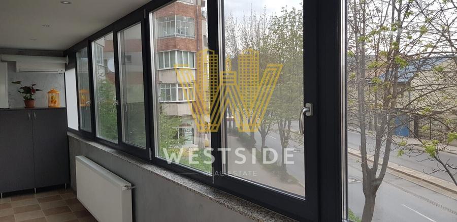 Apartament cu 3 camere decomandat, mobilat în Dorobanților
