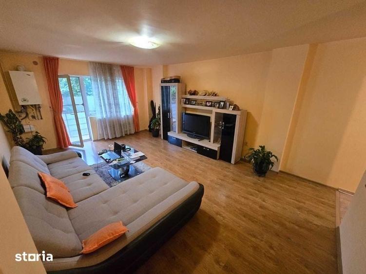 Apartament cu 2 camere decomandat în Ștrand