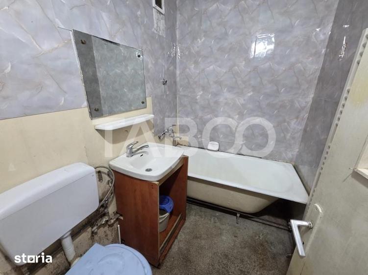 Apartament 2 camere semidecomandat zona Tudor Vladimirescu etaj 4 - 6