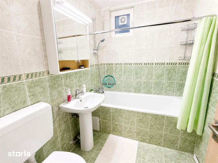 Apartament cu 3 camere, mobilat în 7 Noiembrie