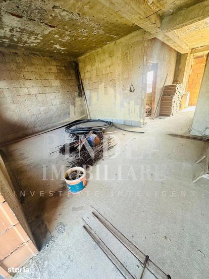 Casă cu 5 camere cu Teren 602 Mp în Giarmata