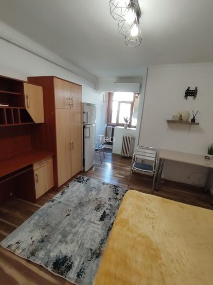 PF inchiriez garsoniera Galata- 1300 lei