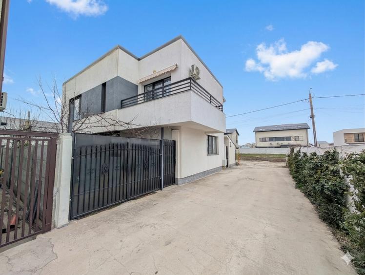 Casă individuală cu 4 camere cu Teren 233 Mp în Tunari