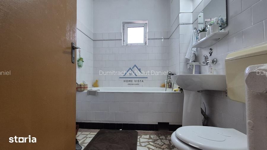 Casa D+P+E, 203 mp utili, teren 381 mp Central Pite?ti, Str. Dumbrav