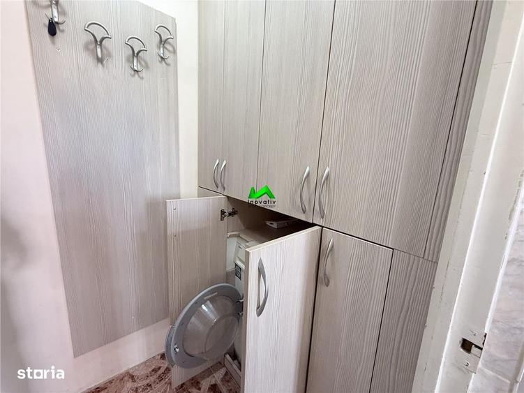 Garsonieră decomandată în Central