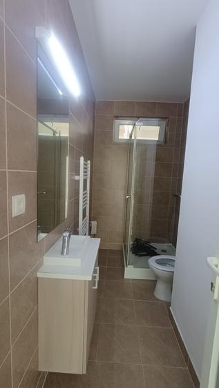 Casă cu 4 camere în Dosu Bricii