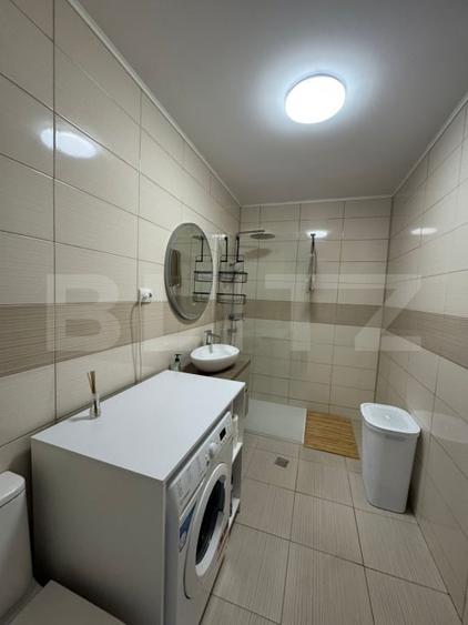 Apartament cu 2 camere semidecomandat, mobilat în Florești