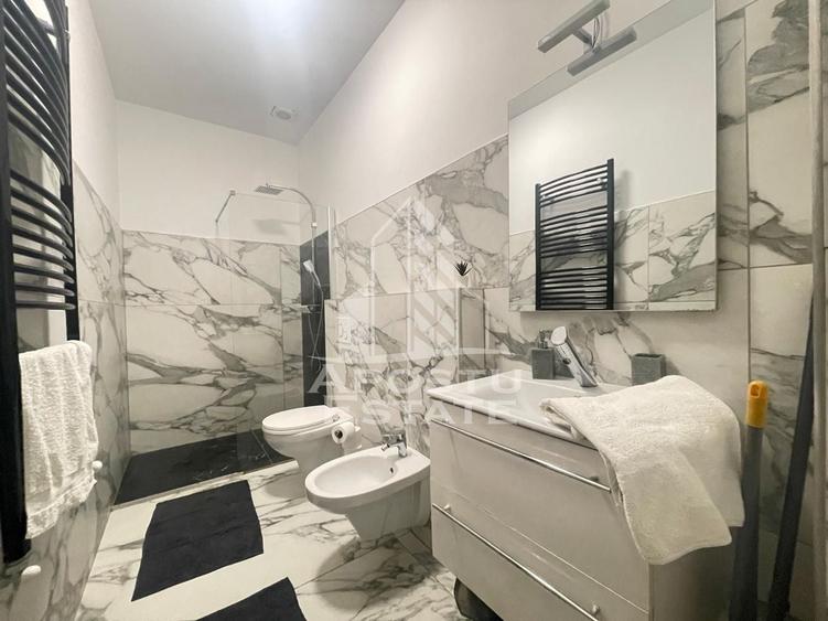 Apartament cu 2 camere decomandat, mobilat în Central