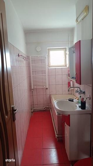 Apartament cu 2 camere decomandat în Libertății