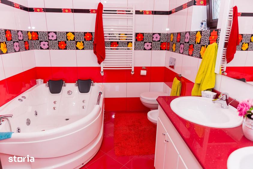 Casă cu 6 camere cu Teren 500 Mp în Dunărea