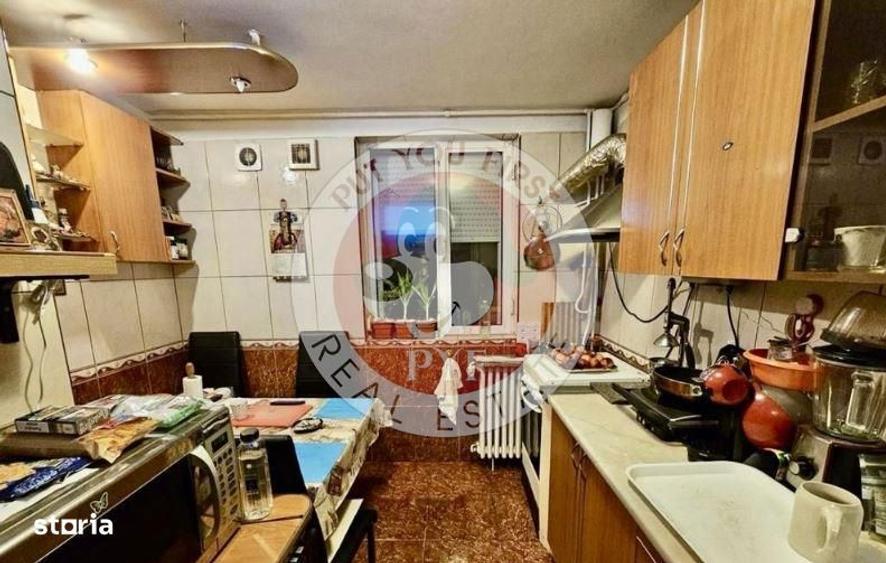 Apartament cu 4 camere decomandat în Militari