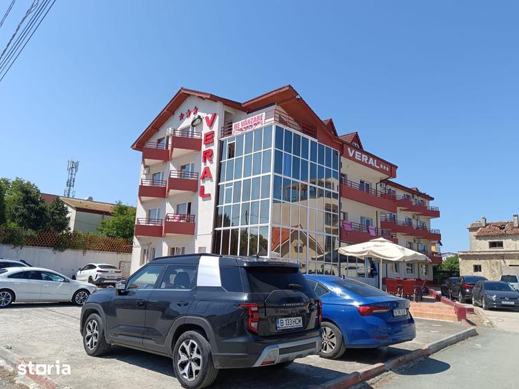 Spațiu comercial, de 1,824 mp, în Central