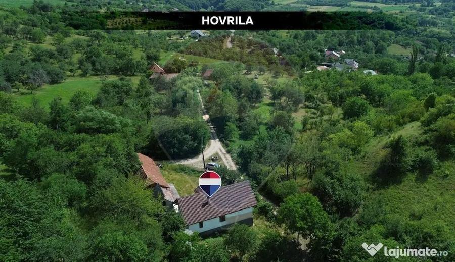 Casă cu 2 camere cu Teren 2628 Mp în Hovrila