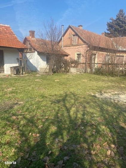 Casă cu 3 camere în Borș