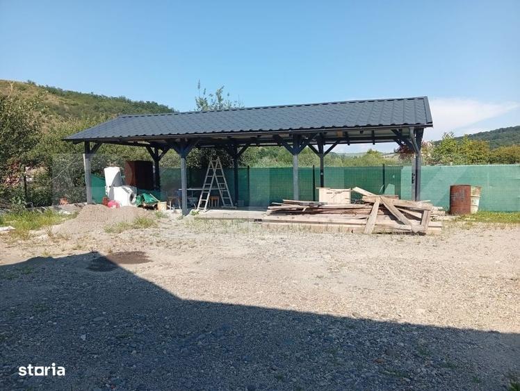 Casă cu 3 camere în Ivănești