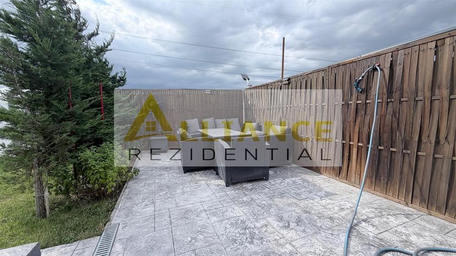 Casă individuală cu 4 camere cu Canalizare în Berceni
