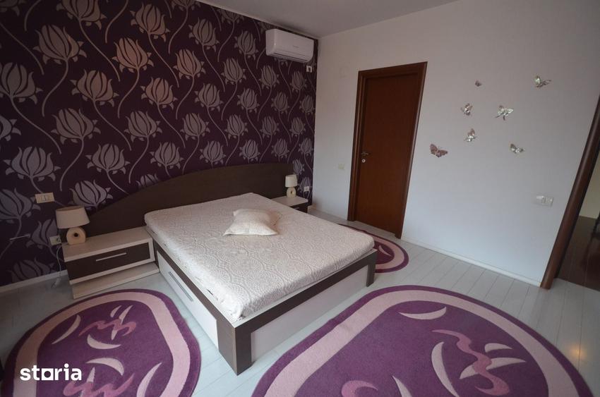Casă cu 6 camere cu Teren 500 Mp în Central