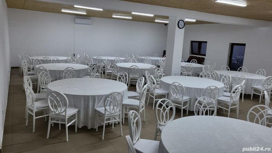 Spațiu comercial, de 130 mp, în Desa